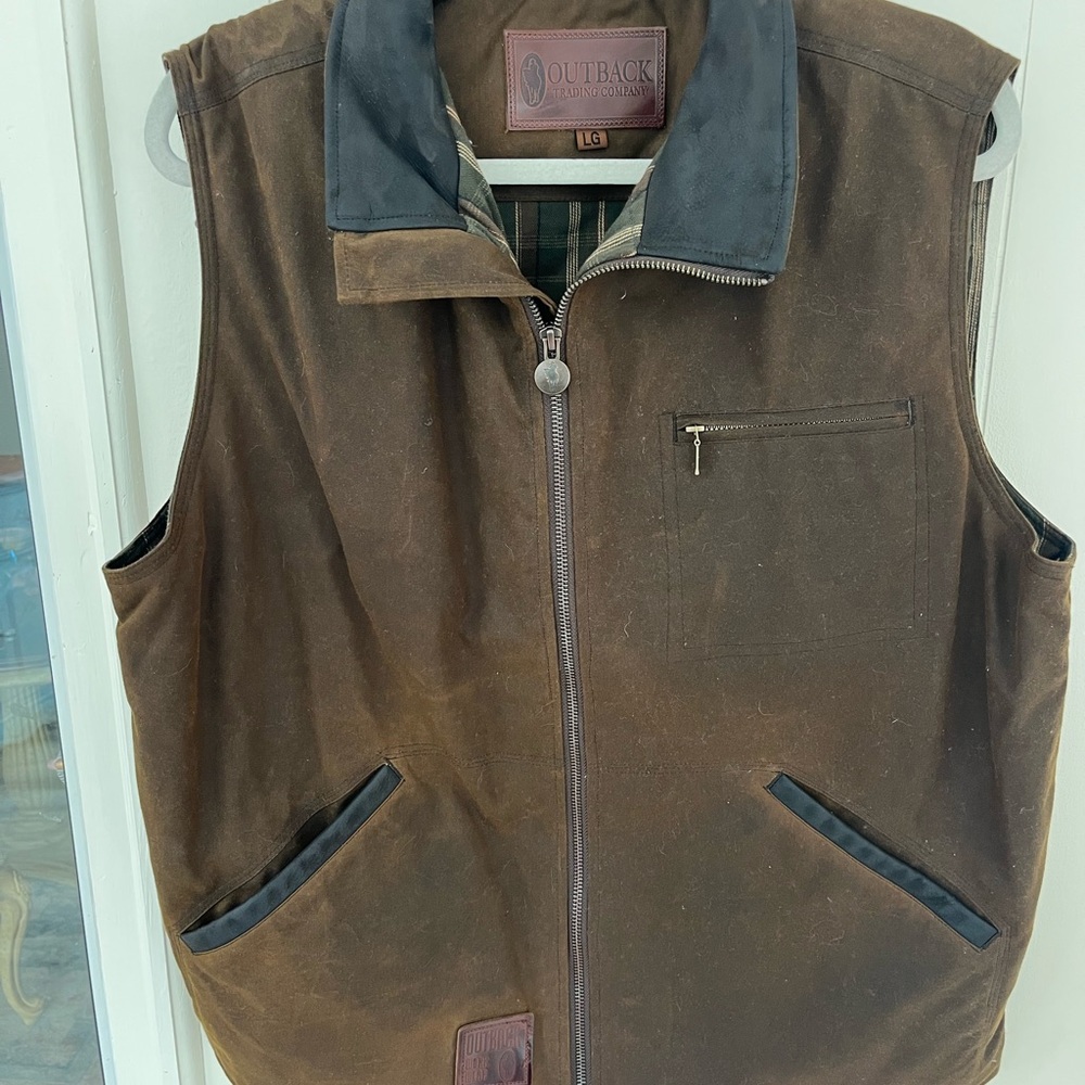 Outback Trading Co. Men's Dark Brown Vest